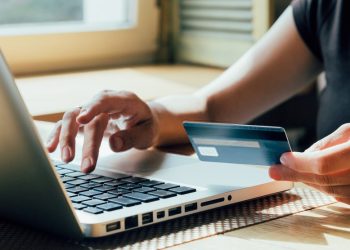 Kredi Kartı ile Online Alışveriş Yaparken Dikkat Edilmesi Gerekenler